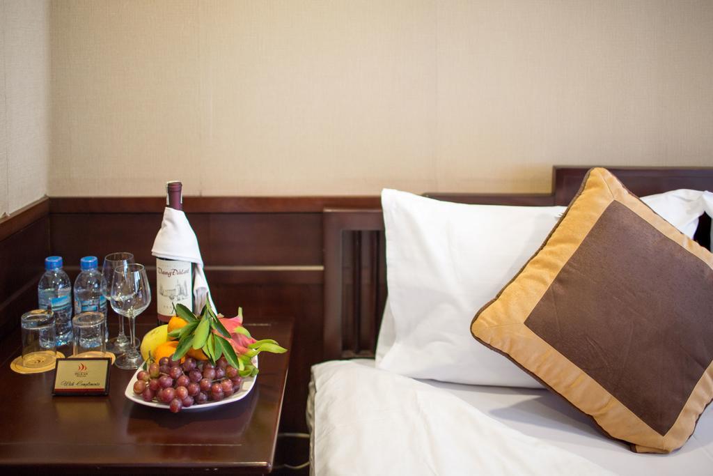 Halong Glory Legend Cruise Hotel Ха Лонг Екстериор снимка
