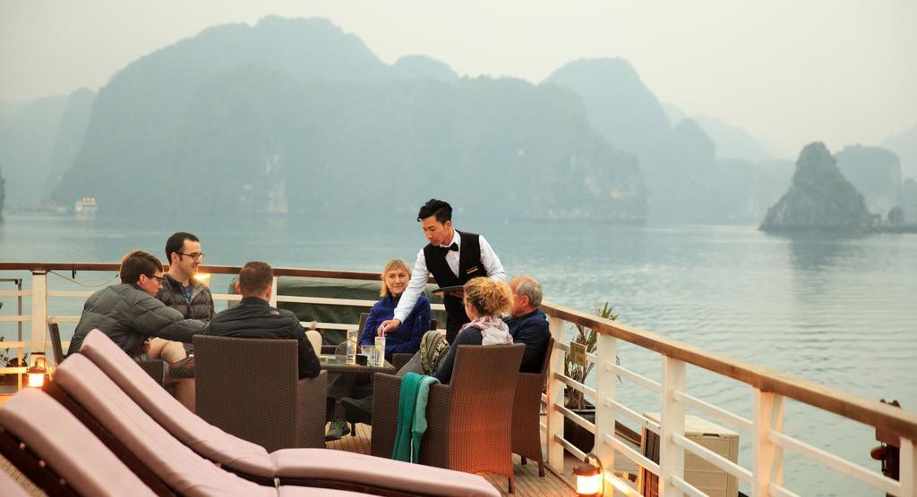 Halong Glory Legend Cruise Hotel Ха Лонг Екстериор снимка